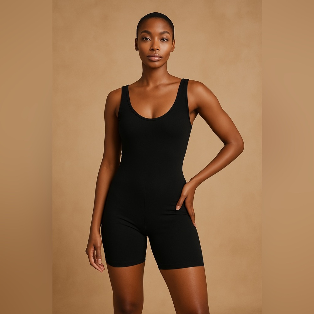 NWOT Brunette The Label Romper, Size Medium